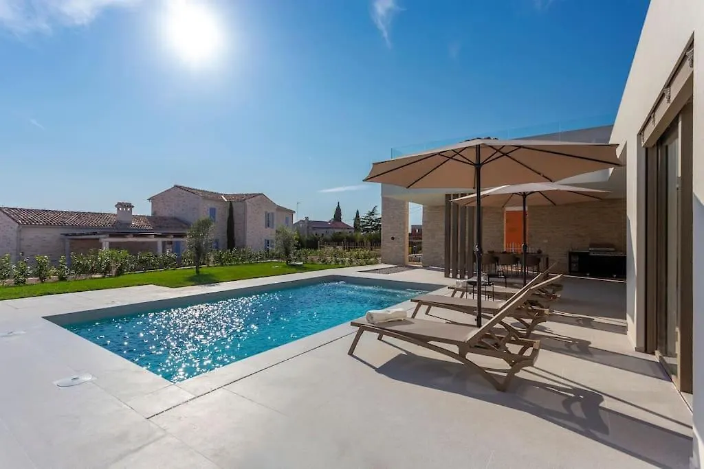 Design Villa Emily White Near Rovinj Bale Croatia