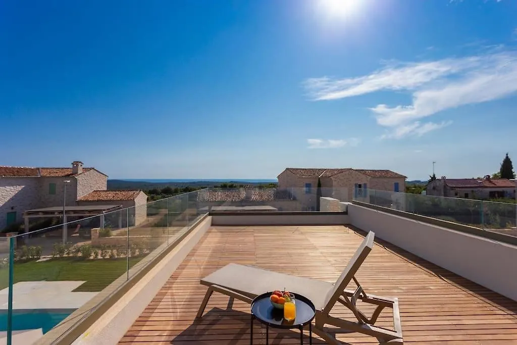 Design Villa Emily White Near Rovinj 발