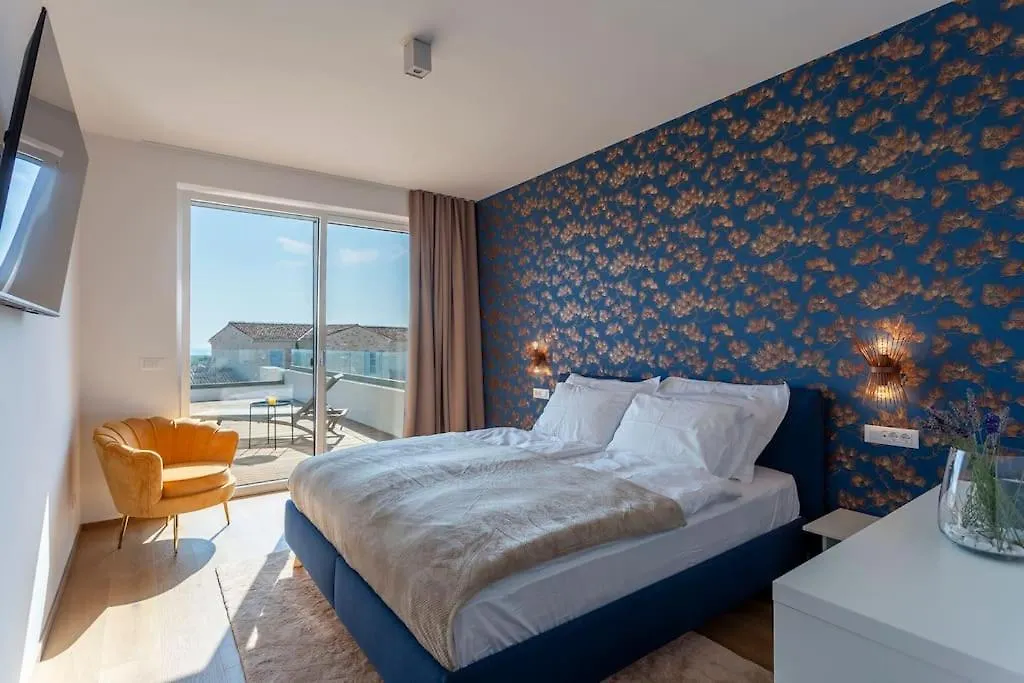 Design Villa Emily White Near Rovinj 발 0*,  크로아티아