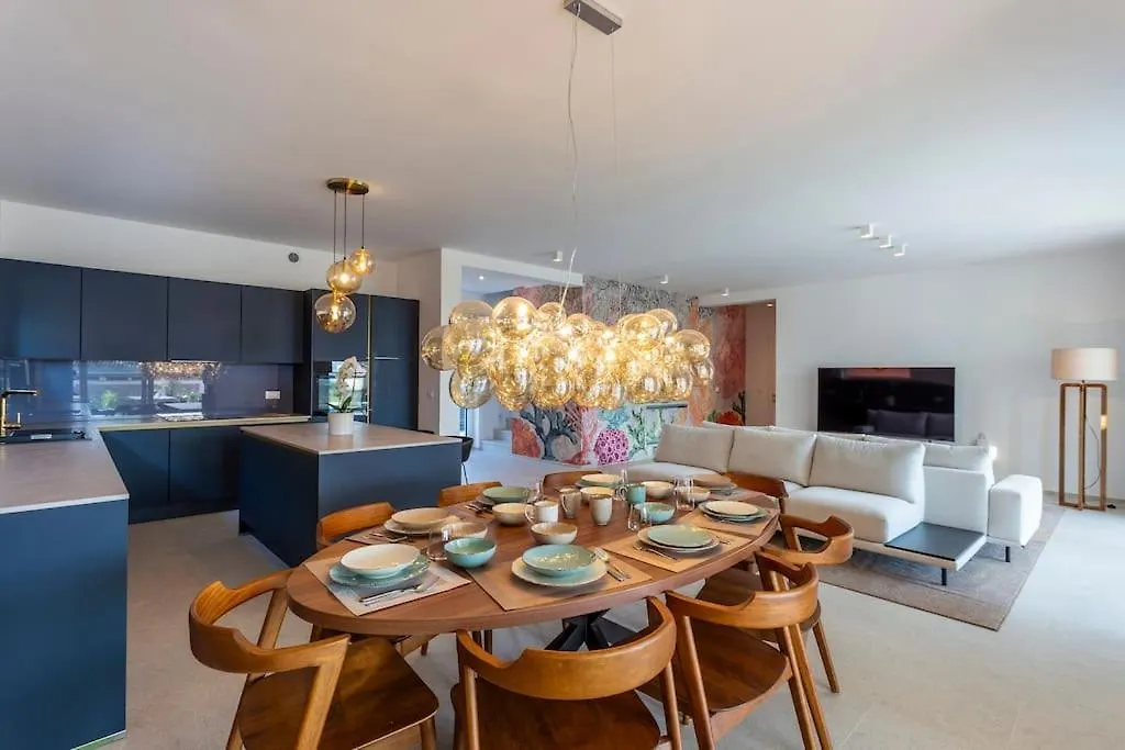 Design Villa Emily White Near Rovinj Bale